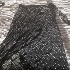 Pika  dot  wrap skirt